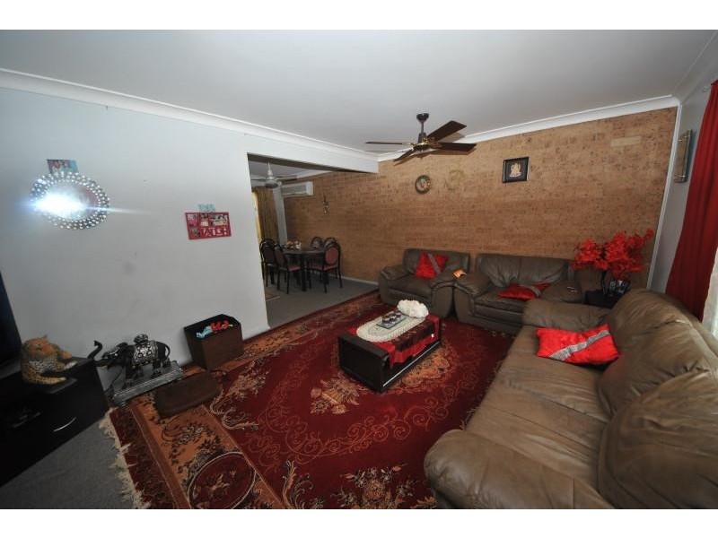 9/11-15 Campbell Hill  Rd, Chester Hill NSW 2162