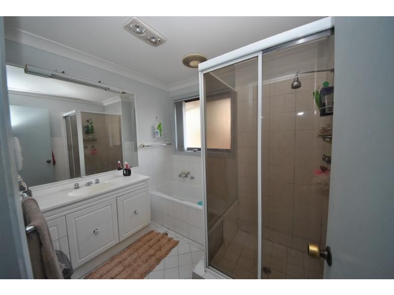 9/11-15 Campbell Hill  Rd, Chester Hill NSW 2162