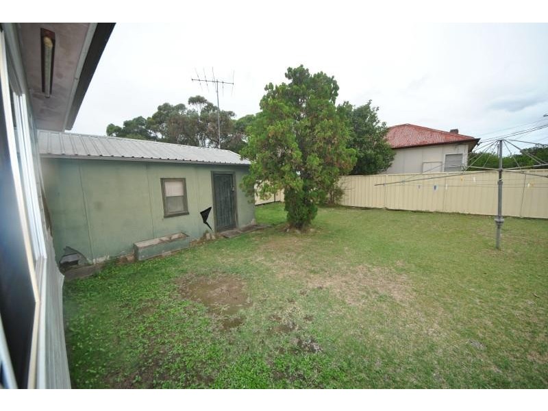 25 Kyogle St, Bass Hill NSW 2197