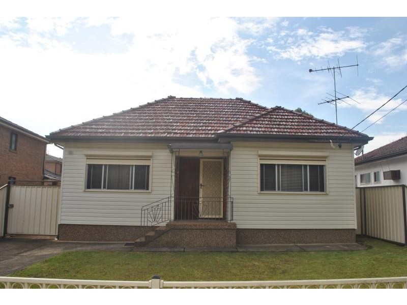 45 Robertson  Rd, Bass Hill NSW 2197