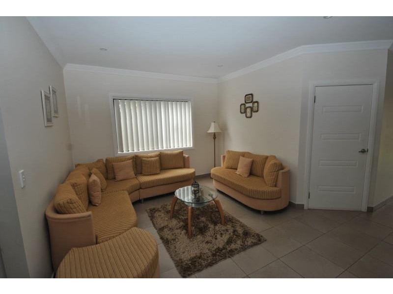 4a Newman St, Bass Hill NSW 2197