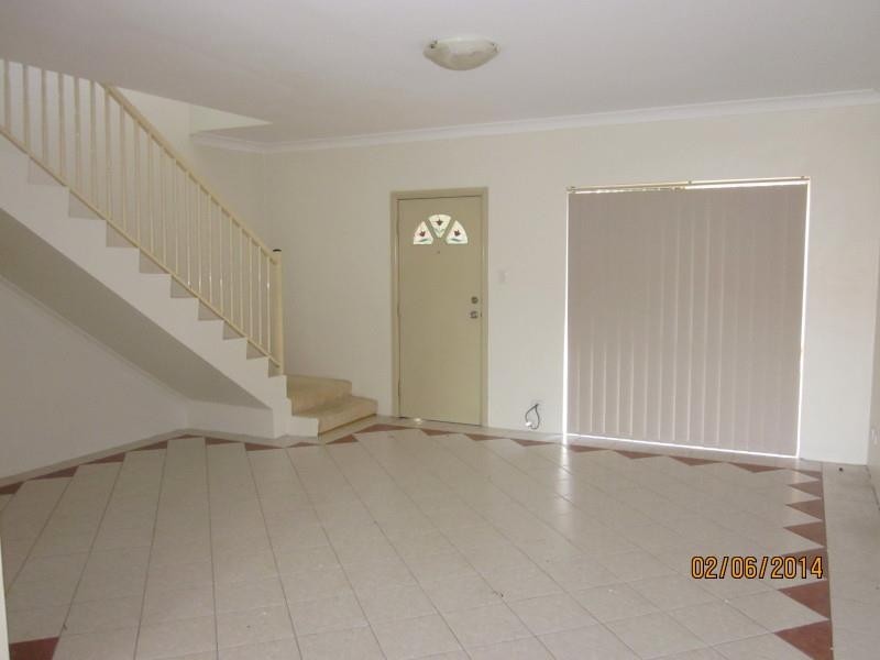 4/49 Cambridge Ave, Bankstown NSW 2200