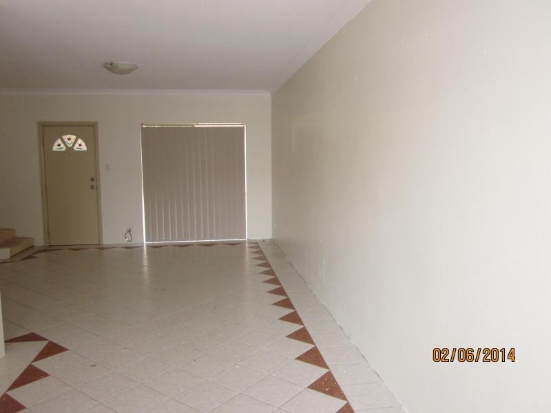 4/49 Cambridge Ave, Bankstown NSW 2200