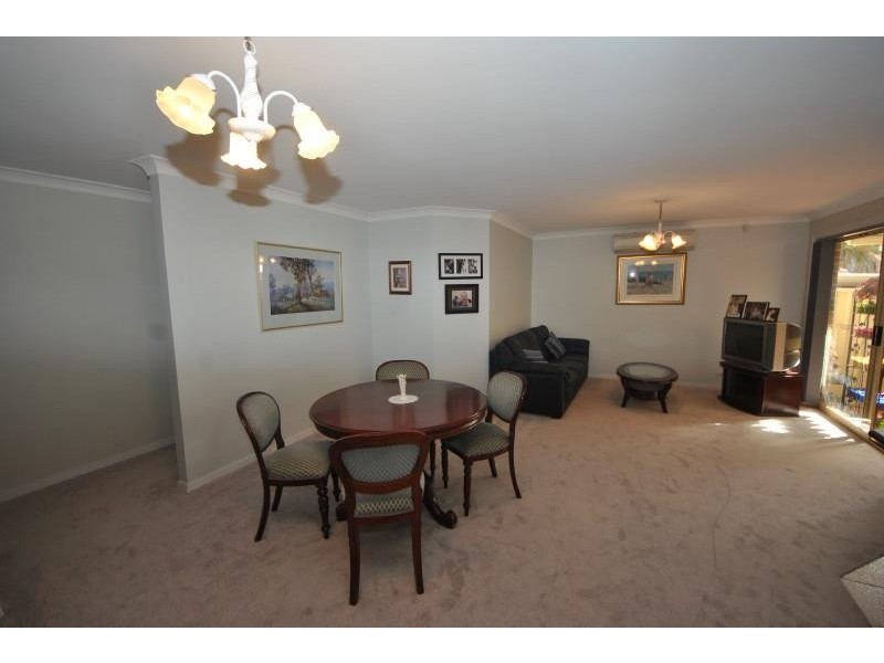 4/129 Chester Hill Rd, Bass Hill NSW 2197