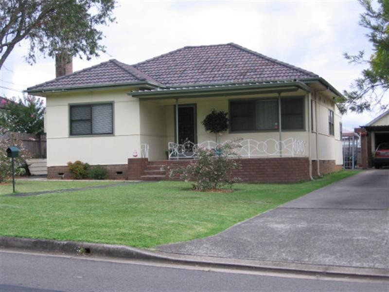 12 Palmer St, Sefton NSW 2162