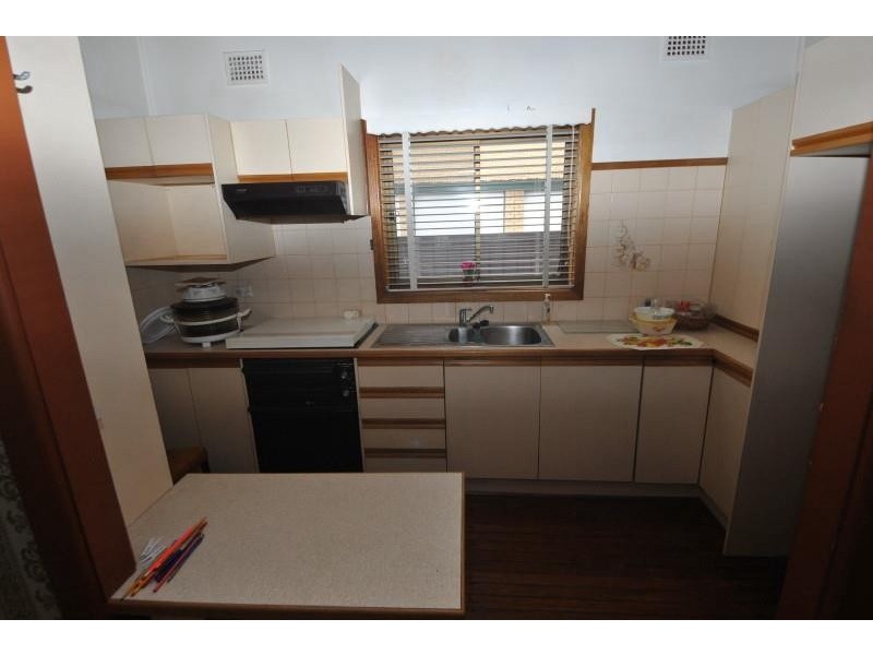 14 Nobbs Rd, Yagoona NSW 2199