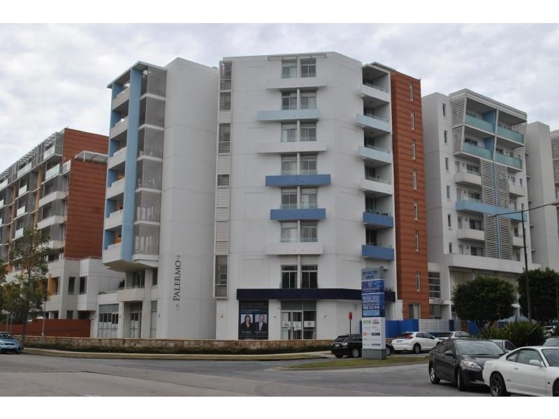 751/5 Baywater Dr, Wentworth Point NSW 2127