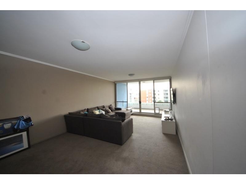 751/5 Baywater Dr, Wentworth Point NSW 2127