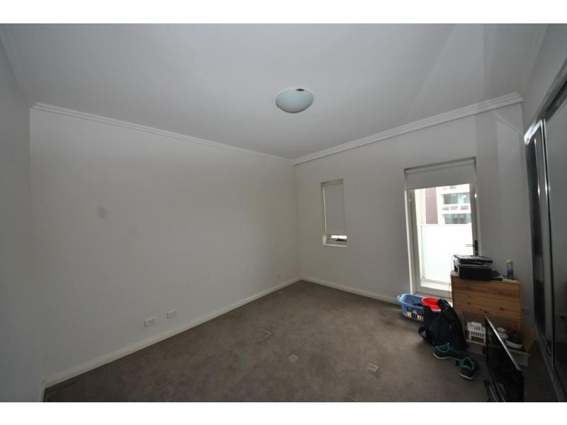 751/5 Baywater Dr, Wentworth Point NSW 2127