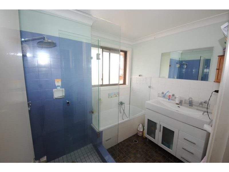 6/11-15 Campbell Hill Rd, Chester Hill NSW 2162
