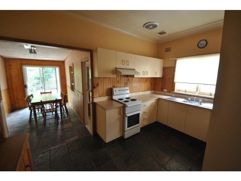 4 Beatrice St, Bass Hill NSW 2197