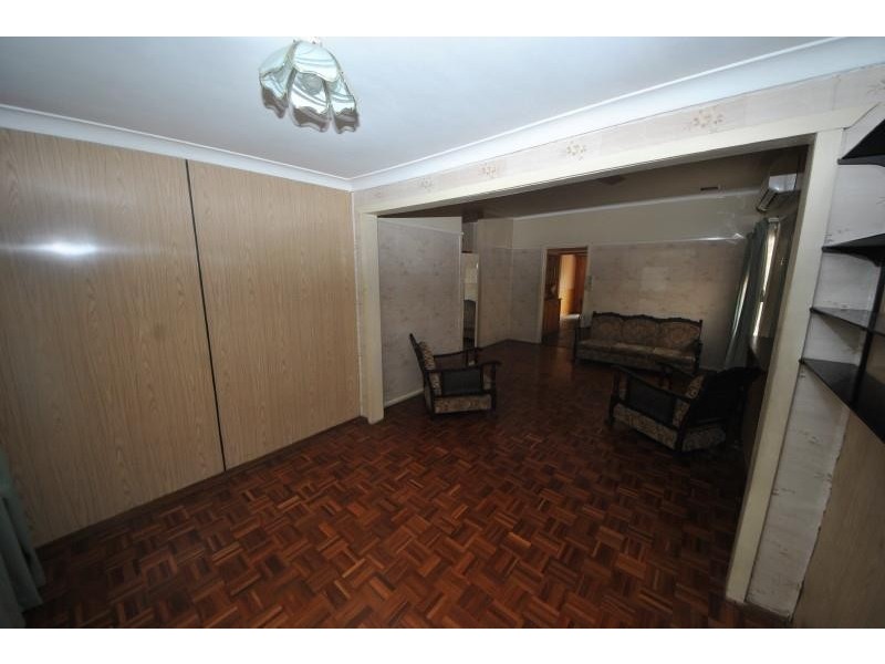 4 Beatrice St, Bass Hill NSW 2197