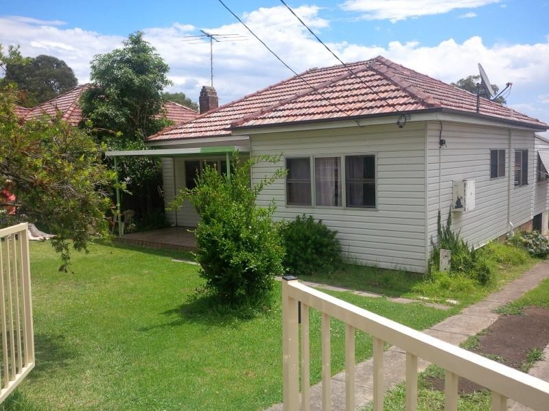 138 Cooper Rd, Yagoona NSW 2199