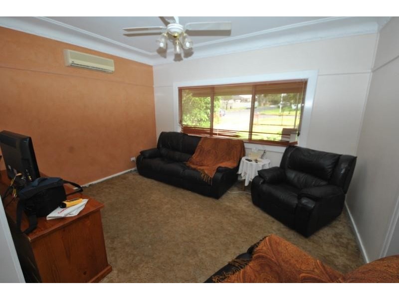 23 Fuller St, Chester Hill NSW 2162