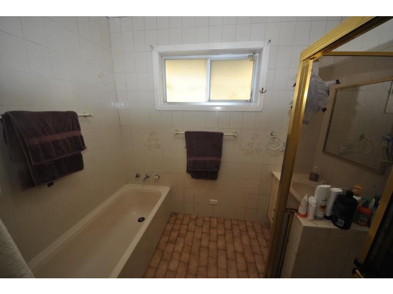 23 Fuller St, Chester Hill NSW 2162