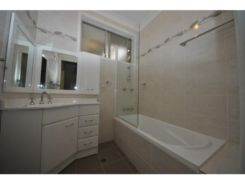 24  Mera St, Guildford NSW 2161