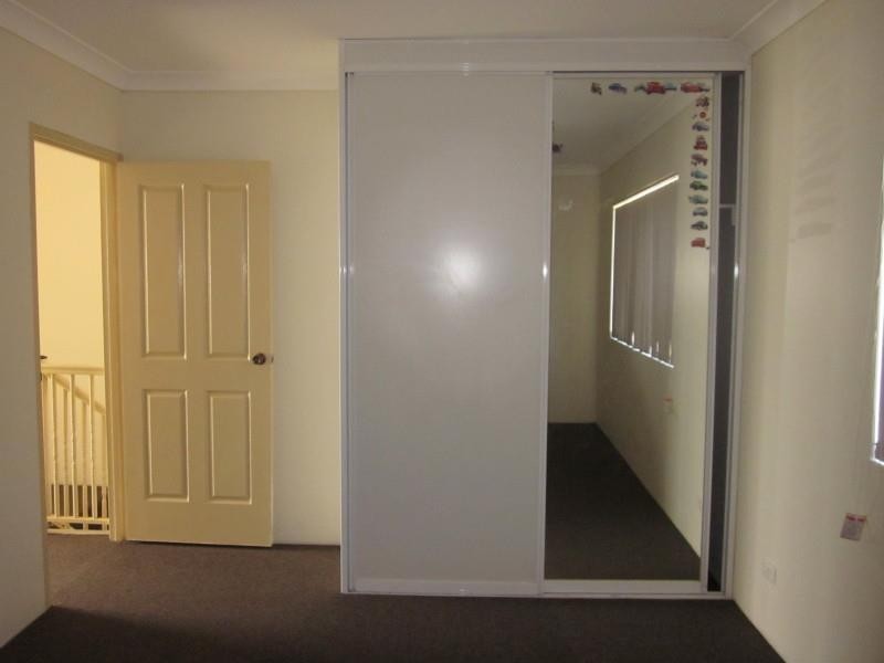 2/49 Cambridge Ave, Bankstown NSW 2200