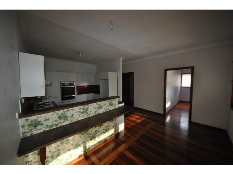 47 Robertson Rd, Bass Hill NSW 2197
