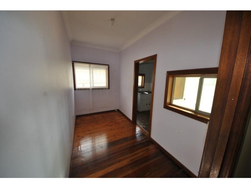 47 Robertson Rd, Bass Hill NSW 2197