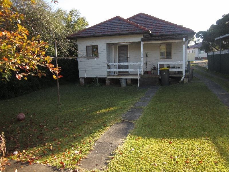 40 Gray Cres, Yagoona NSW 2199