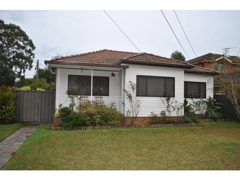 26 Rose St, Sefton NSW 2162