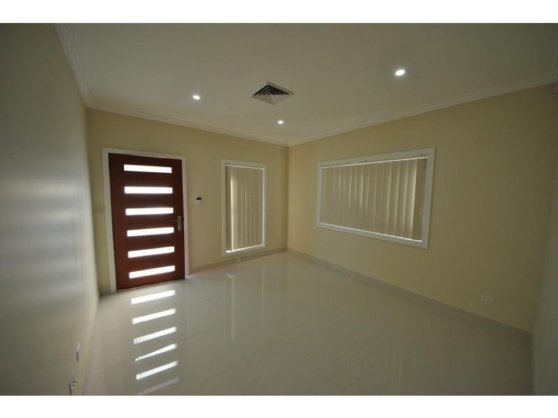 13 Alpha St, Chester Hill NSW 2162