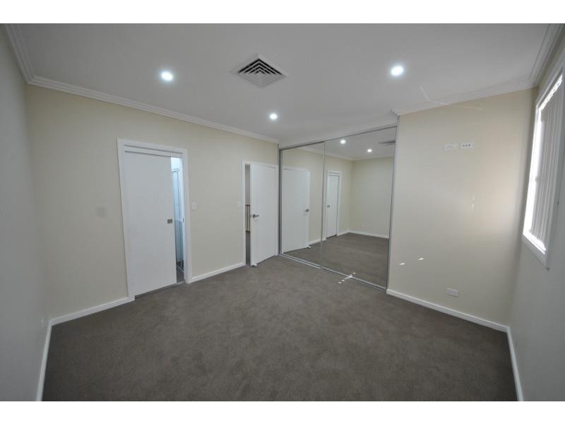 13 Alpha St, Chester Hill NSW 2162
