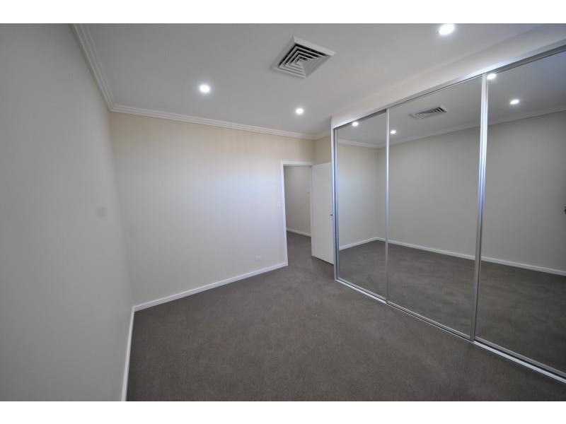 13 Alpha St, Chester Hill NSW 2162