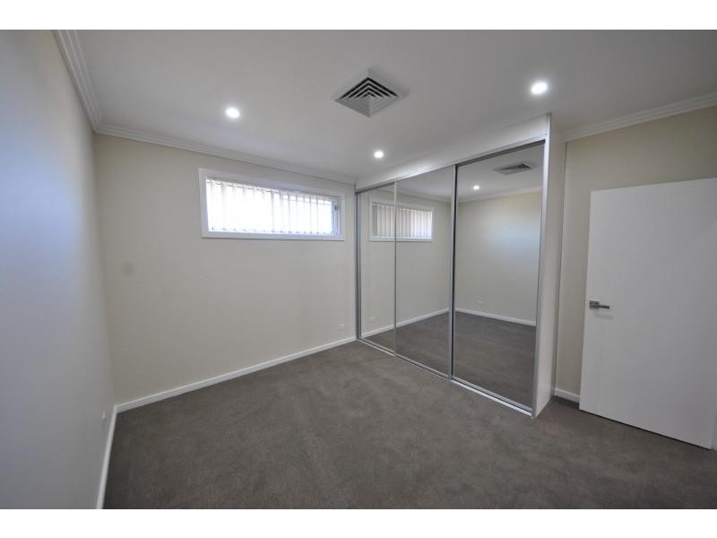 13 Alpha St, Chester Hill NSW 2162