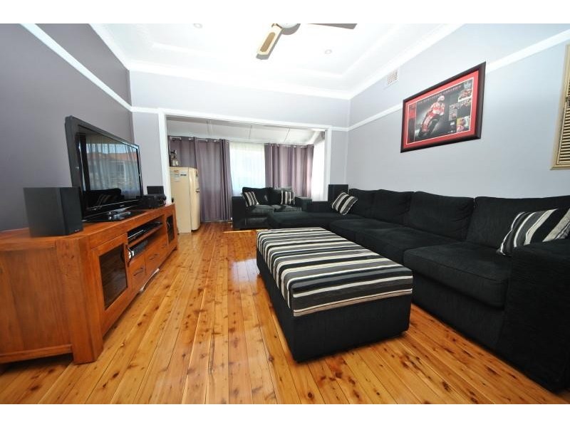 123 Priam St, Chester Hill NSW 2162