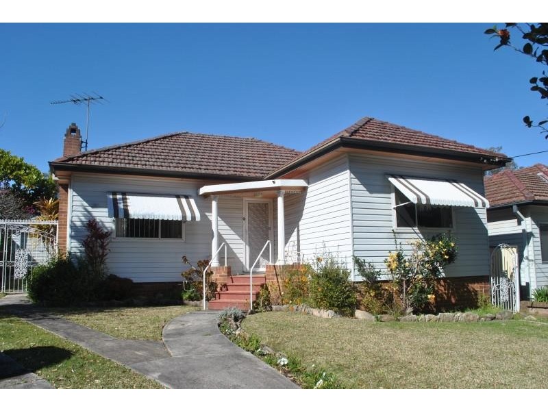 211 Cooper Rd, Yagoona NSW 2199