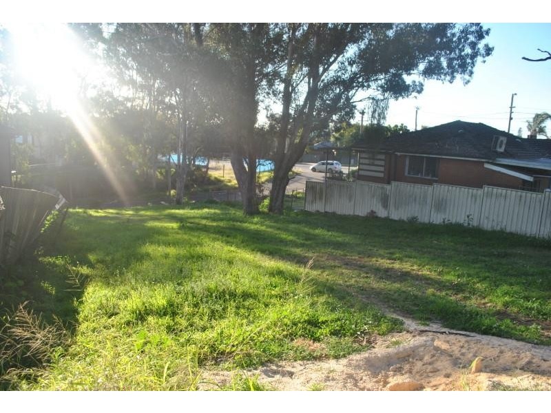 5 Moore St, Lansdowne NSW 2163