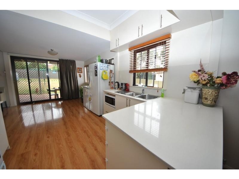 16 Fuller St, Chester Hill NSW 2162