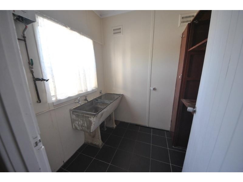 40 Alan Street, Yagoona NSW 2199