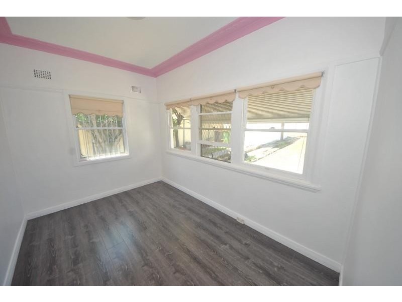 211 Cooper Road, Yagoona NSW 2199