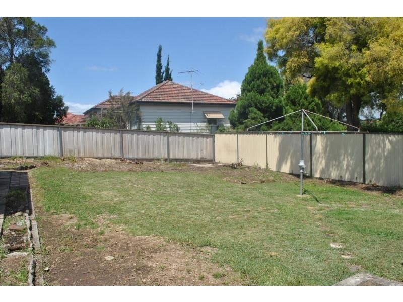 211 Cooper Road, Yagoona NSW 2199