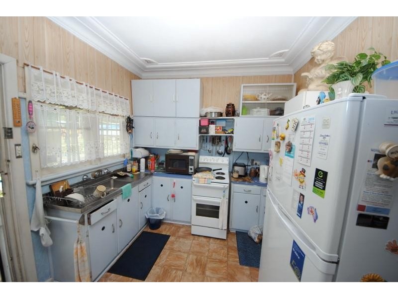 13 Hope St, Regents Park NSW 2143