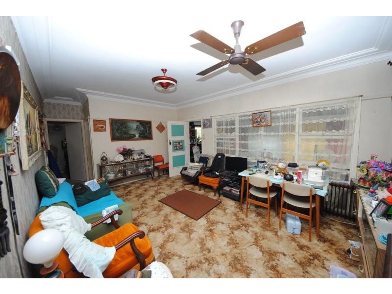 13 Hope St, Regents Park NSW 2143