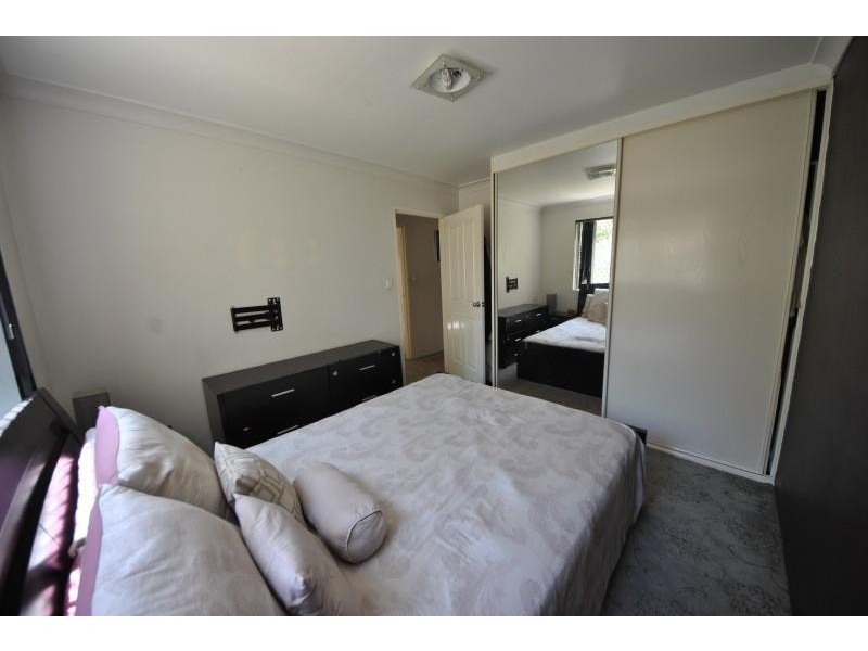 30/4-6 Dellwood St, Bankstown NSW 2200