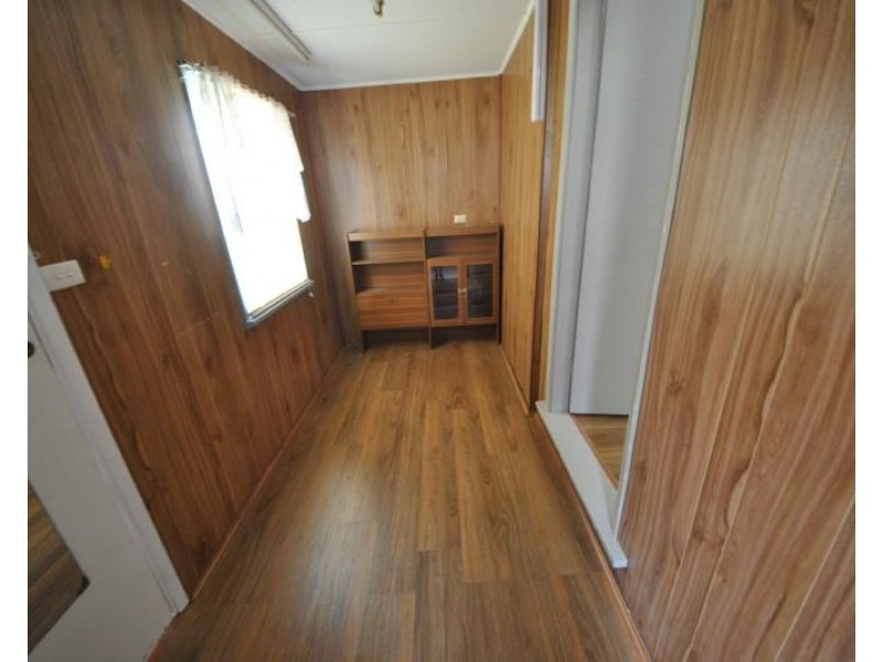 33 Fifth Avenue, Berala NSW 2141