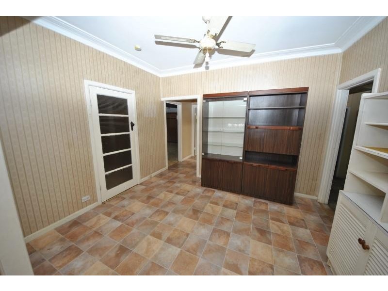 42 Merle St, Bass Hill NSW 2197