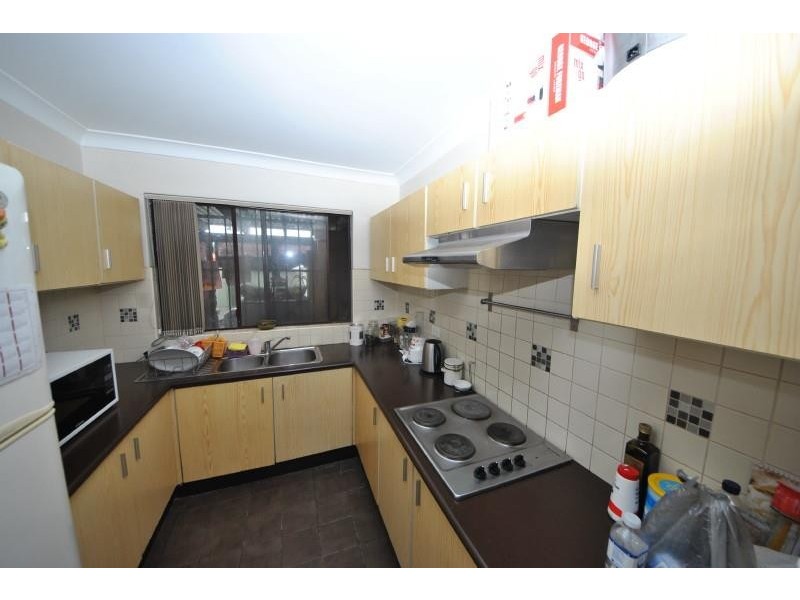 13/124 Gurney Rd, Chester Hill NSW 2162