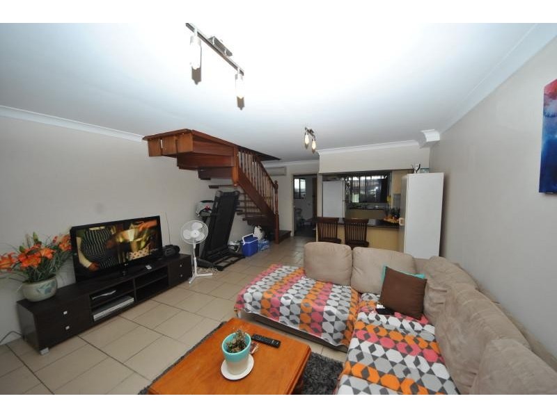 13/124 Gurney Rd, Chester Hill NSW 2162