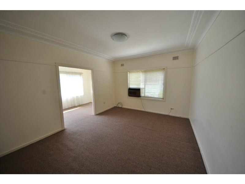 26 Dorothy St, Chester Hill NSW 2162