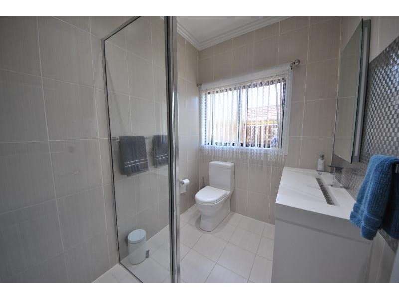 93 Gordon Rd, Auburn NSW 2144