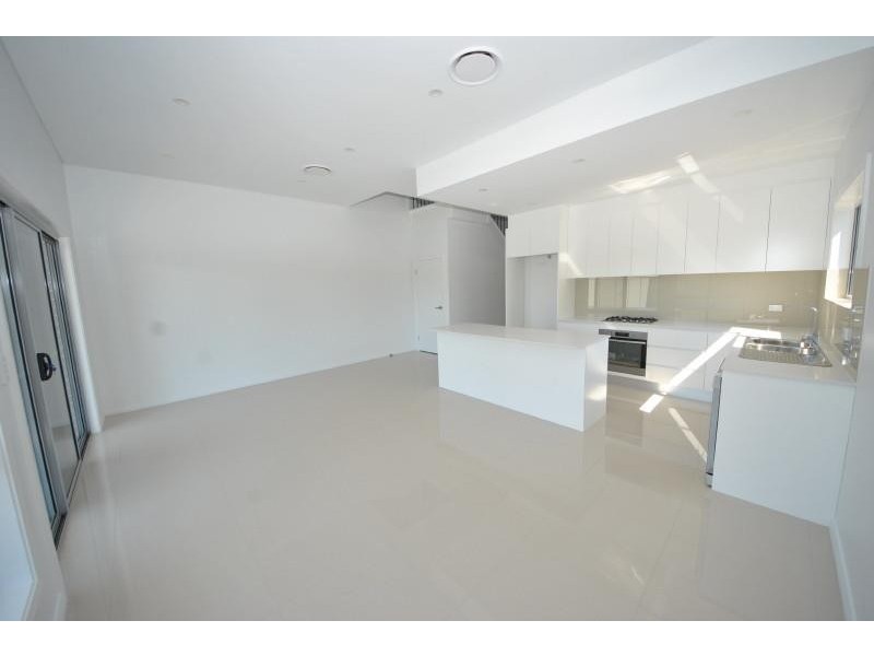 14a  Palmer St, Sefton NSW 2162