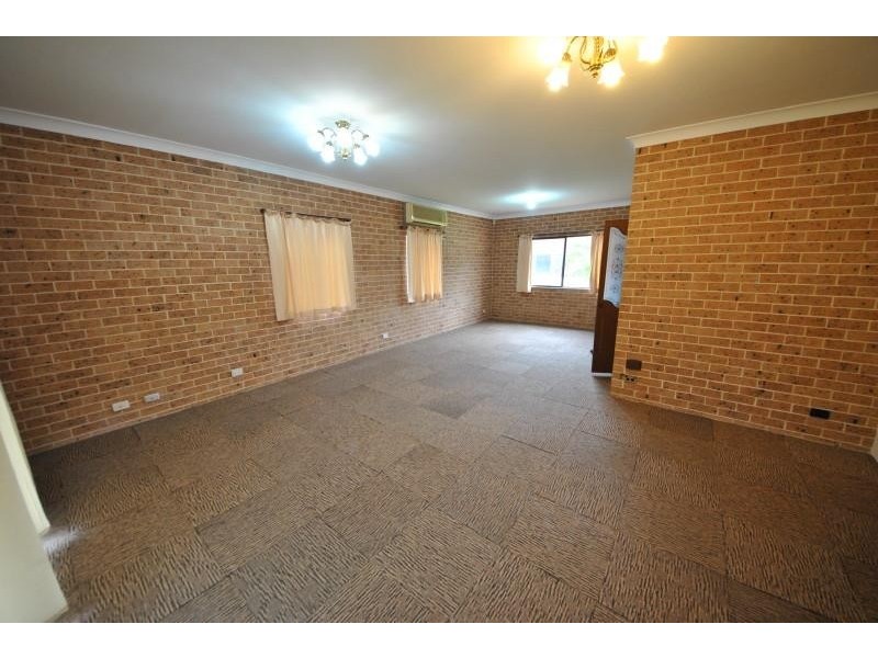 9  Conway Rd, Bankstown NSW 2200