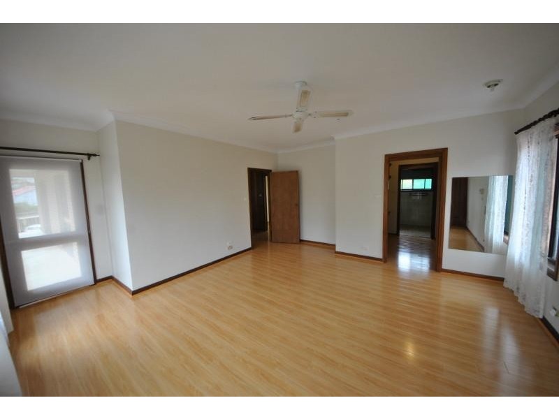 9  Conway Rd, Bankstown NSW 2200