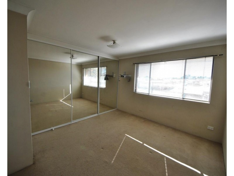 27/124 Gurney Road, Chester Hill NSW 2162