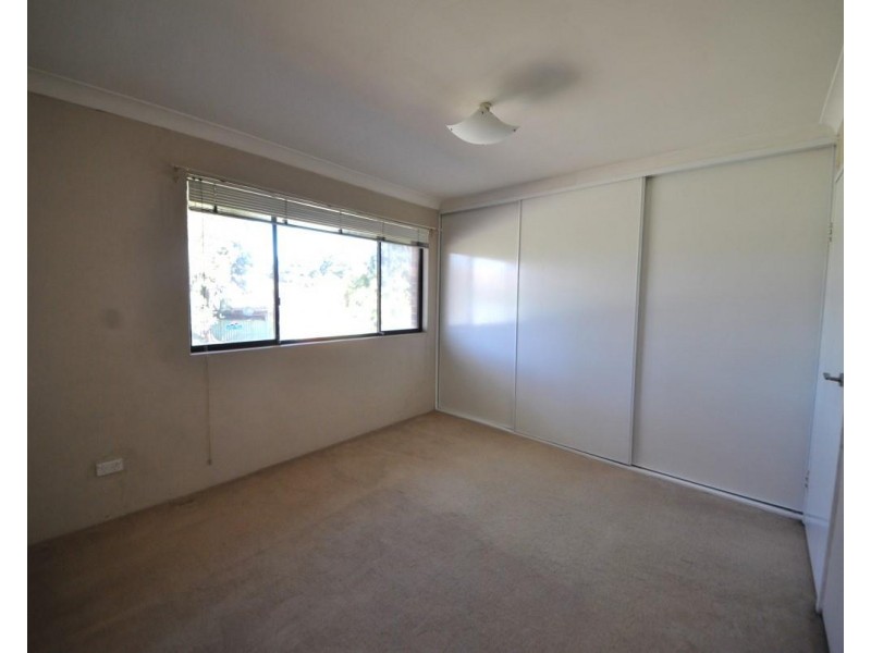 27/124 Gurney Road, Chester Hill NSW 2162